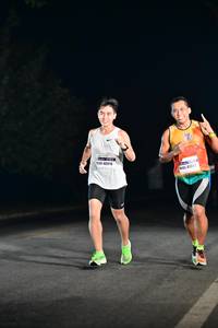 BIB: 40918
                            <button type="button" onclick="openModal(7348336)" class="btn btn-primary btn-sm float-right btn-popup" data-toggle="modal" data-target=".modal-high-quality">
                        <i class="fas fa-shopping-cart"></i> Add to Cart
                    </button>
                                            <button type="button" onclick="isThisMe(7348336, true)" class="btn btn-success btn-sm float-right btn-popup btn-isme hidden" data-toggle="tooltip" data-placement="bottom" title="นี่คือรูปของคุณใช่ไหม คลิกที่นี่เพื่อเอาเข้าอัลบั้ม">
                        <i class="fas fa-plus"></i> Add to album
                    </button>
                    <button type="button" onclick="isThisMe(7348336, false)" class="btn btn-warning btn-sm float-right btn-popup btn-isnotme hidden">
                        <i class="fas fa-ban"></i> Remove from album
                    </button>