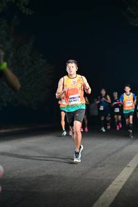 BIB: 4022
                            <button type="button" onclick="openModal(8048284)" class="btn btn-primary btn-sm float-right btn-popup" data-toggle="modal" data-target=".modal-high-quality">
                        <i class="fas fa-shopping-cart"></i> Add to Cart
                    </button>
                                            <button type="button" onclick="isThisMe(8048284, true)" class="btn btn-success btn-sm float-right btn-popup btn-isme hidden" data-toggle="tooltip" data-placement="bottom" title="นี่คือรูปของคุณใช่ไหม คลิกที่นี่เพื่อเอาเข้าอัลบั้ม">
                        <i class="fas fa-plus"></i> Add to album
                    </button>
                    <button type="button" onclick="isThisMe(8048284, false)" class="btn btn-warning btn-sm float-right btn-popup btn-isnotme hidden">
                        <i class="fas fa-ban"></i> Remove from album
                    </button>