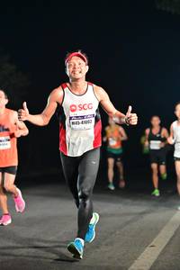 BIB: 41002
                            <button type="button" onclick="openModal(8047873)" class="btn btn-primary btn-sm float-right btn-popup" data-toggle="modal" data-target=".modal-high-quality">
                        <i class="fas fa-shopping-cart"></i> Add to Cart
                    </button>
                                            <button type="button" onclick="isThisMe(8047873, true)" class="btn btn-success btn-sm float-right btn-popup btn-isme hidden" data-toggle="tooltip" data-placement="bottom" title="นี่คือรูปของคุณใช่ไหม คลิกที่นี่เพื่อเอาเข้าอัลบั้ม">
                        <i class="fas fa-plus"></i> Add to album
                    </button>
                    <button type="button" onclick="isThisMe(8047873, false)" class="btn btn-warning btn-sm float-right btn-popup btn-isnotme hidden">
                        <i class="fas fa-ban"></i> Remove from album
                    </button>