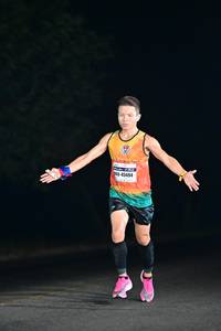 BIB: 45494
                            <button type="button" onclick="openModal(7297041)" class="btn btn-primary btn-sm float-right btn-popup" data-toggle="modal" data-target=".modal-high-quality">
                        <i class="fas fa-shopping-cart"></i> Add to Cart
                    </button>
                                            <button type="button" onclick="isThisMe(7297041, true)" class="btn btn-success btn-sm float-right btn-popup btn-isme hidden" data-toggle="tooltip" data-placement="bottom" title="นี่คือรูปของคุณใช่ไหม คลิกที่นี่เพื่อเอาเข้าอัลบั้ม">
                        <i class="fas fa-plus"></i> Add to album
                    </button>
                    <button type="button" onclick="isThisMe(7297041, false)" class="btn btn-warning btn-sm float-right btn-popup btn-isnotme hidden">
                        <i class="fas fa-ban"></i> Remove from album
                    </button>