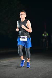 BIB: 424
                            <button type="button" onclick="openModal(7296330)" class="btn btn-primary btn-sm float-right btn-popup" data-toggle="modal" data-target=".modal-high-quality">
                        <i class="fas fa-shopping-cart"></i> Add to Cart
                    </button>
                                            <button type="button" onclick="isThisMe(7296330, true)" class="btn btn-success btn-sm float-right btn-popup btn-isme hidden" data-toggle="tooltip" data-placement="bottom" title="นี่คือรูปของคุณใช่ไหม คลิกที่นี่เพื่อเอาเข้าอัลบั้ม">
                        <i class="fas fa-plus"></i> Add to album
                    </button>
                    <button type="button" onclick="isThisMe(7296330, false)" class="btn btn-warning btn-sm float-right btn-popup btn-isnotme hidden">
                        <i class="fas fa-ban"></i> Remove from album
                    </button>