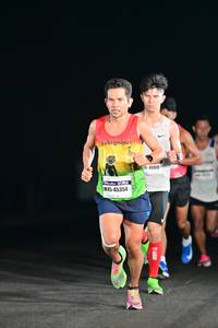 BIB: 46915, 45354
                            <button type="button" onclick="openModal(8039366)" class="btn btn-primary btn-sm float-right btn-popup" data-toggle="modal" data-target=".modal-high-quality">
                        <i class="fas fa-shopping-cart"></i> Add to Cart
                    </button>
                                            <button type="button" onclick="isThisMe(8039366, true)" class="btn btn-success btn-sm float-right btn-popup btn-isme hidden" data-toggle="tooltip" data-placement="bottom" title="นี่คือรูปของคุณใช่ไหม คลิกที่นี่เพื่อเอาเข้าอัลบั้ม">
                        <i class="fas fa-plus"></i> Add to album
                    </button>
                    <button type="button" onclick="isThisMe(8039366, false)" class="btn btn-warning btn-sm float-right btn-popup btn-isnotme hidden">
                        <i class="fas fa-ban"></i> Remove from album
                    </button>