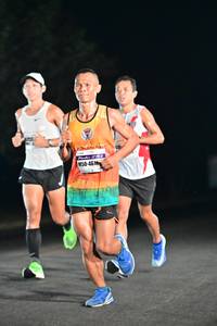 BIB: 4616
                            <button type="button" onclick="openModal(8040082)" class="btn btn-primary btn-sm float-right btn-popup" data-toggle="modal" data-target=".modal-high-quality">
                        <i class="fas fa-shopping-cart"></i> Add to Cart
                    </button>
                                            <button type="button" onclick="isThisMe(8040082, true)" class="btn btn-success btn-sm float-right btn-popup btn-isme hidden" data-toggle="tooltip" data-placement="bottom" title="นี่คือรูปของคุณใช่ไหม คลิกที่นี่เพื่อเอาเข้าอัลบั้ม">
                        <i class="fas fa-plus"></i> Add to album
                    </button>
                    <button type="button" onclick="isThisMe(8040082, false)" class="btn btn-warning btn-sm float-right btn-popup btn-isnotme hidden">
                        <i class="fas fa-ban"></i> Remove from album
                    </button>