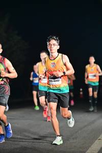 BIB: 40457
                            <button type="button" onclick="openModal(8046262)" class="btn btn-primary btn-sm float-right btn-popup" data-toggle="modal" data-target=".modal-high-quality">
                        <i class="fas fa-shopping-cart"></i> Add to Cart
                    </button>
                                            <button type="button" onclick="isThisMe(8046262, true)" class="btn btn-success btn-sm float-right btn-popup btn-isme hidden" data-toggle="tooltip" data-placement="bottom" title="นี่คือรูปของคุณใช่ไหม คลิกที่นี่เพื่อเอาเข้าอัลบั้ม">
                        <i class="fas fa-plus"></i> Add to album
                    </button>
                    <button type="button" onclick="isThisMe(8046262, false)" class="btn btn-warning btn-sm float-right btn-popup btn-isnotme hidden">
                        <i class="fas fa-ban"></i> Remove from album
                    </button>