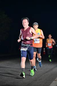 BIB: 4012, 42440
                            <button type="button" onclick="openModal(7358688)" class="btn btn-primary btn-sm float-right btn-popup" data-toggle="modal" data-target=".modal-high-quality">
                        <i class="fas fa-shopping-cart"></i> Add to Cart
                    </button>
                                            <button type="button" onclick="isThisMe(7358688, true)" class="btn btn-success btn-sm float-right btn-popup btn-isme hidden" data-toggle="tooltip" data-placement="bottom" title="นี่คือรูปของคุณใช่ไหม คลิกที่นี่เพื่อเอาเข้าอัลบั้ม">
                        <i class="fas fa-plus"></i> Add to album
                    </button>
                    <button type="button" onclick="isThisMe(7358688, false)" class="btn btn-warning btn-sm float-right btn-popup btn-isnotme hidden">
                        <i class="fas fa-ban"></i> Remove from album
                    </button>