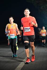 BIB: 42883, 42198
                            <button type="button" onclick="openModal(7708116)" class="btn btn-primary btn-sm float-right btn-popup" data-toggle="modal" data-target=".modal-high-quality">
                        <i class="fas fa-shopping-cart"></i> Add to Cart
                    </button>
                                            <button type="button" onclick="isThisMe(7708116, true)" class="btn btn-success btn-sm float-right btn-popup btn-isme hidden" data-toggle="tooltip" data-placement="bottom" title="นี่คือรูปของคุณใช่ไหม คลิกที่นี่เพื่อเอาเข้าอัลบั้ม">
                        <i class="fas fa-plus"></i> Add to album
                    </button>
                    <button type="button" onclick="isThisMe(7708116, false)" class="btn btn-warning btn-sm float-right btn-popup btn-isnotme hidden">
                        <i class="fas fa-ban"></i> Remove from album
                    </button>