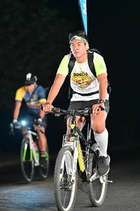 BIB: 
                            <button type="button" onclick="openModal(8039001)" class="btn btn-primary btn-sm float-right btn-popup" data-toggle="modal" data-target=".modal-high-quality">
                        <i class="fas fa-shopping-cart"></i> Add to Cart
                    </button>
                                            <button type="button" onclick="isThisMe(8039001, true)" class="btn btn-success btn-sm float-right btn-popup btn-isme hidden" data-toggle="tooltip" data-placement="bottom" title="นี่คือรูปของคุณใช่ไหม คลิกที่นี่เพื่อเอาเข้าอัลบั้ม">
                        <i class="fas fa-plus"></i> Add to album
                    </button>
                    <button type="button" onclick="isThisMe(8039001, false)" class="btn btn-warning btn-sm float-right btn-popup btn-isnotme hidden">
                        <i class="fas fa-ban"></i> Remove from album
                    </button>