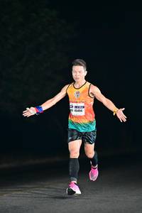 BIB: 45494
                            <button type="button" onclick="openModal(7297092)" class="btn btn-primary btn-sm float-right btn-popup" data-toggle="modal" data-target=".modal-high-quality">
                        <i class="fas fa-shopping-cart"></i> Add to Cart
                    </button>
                                            <button type="button" onclick="isThisMe(7297092, true)" class="btn btn-success btn-sm float-right btn-popup btn-isme hidden" data-toggle="tooltip" data-placement="bottom" title="นี่คือรูปของคุณใช่ไหม คลิกที่นี่เพื่อเอาเข้าอัลบั้ม">
                        <i class="fas fa-plus"></i> Add to album
                    </button>
                    <button type="button" onclick="isThisMe(7297092, false)" class="btn btn-warning btn-sm float-right btn-popup btn-isnotme hidden">
                        <i class="fas fa-ban"></i> Remove from album
                    </button>