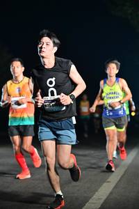 BIB: 8409
                            <button type="button" onclick="openModal(7351933)" class="btn btn-primary btn-sm float-right btn-popup" data-toggle="modal" data-target=".modal-high-quality">
                        <i class="fas fa-shopping-cart"></i> Add to Cart
                    </button>
                                            <button type="button" onclick="isThisMe(7351933, true)" class="btn btn-success btn-sm float-right btn-popup btn-isme hidden" data-toggle="tooltip" data-placement="bottom" title="นี่คือรูปของคุณใช่ไหม คลิกที่นี่เพื่อเอาเข้าอัลบั้ม">
                        <i class="fas fa-plus"></i> Add to album
                    </button>
                    <button type="button" onclick="isThisMe(7351933, false)" class="btn btn-warning btn-sm float-right btn-popup btn-isnotme hidden">
                        <i class="fas fa-ban"></i> Remove from album
                    </button>