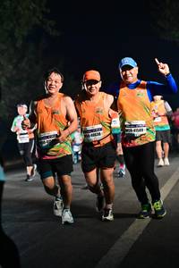 BIB: 41589, 40638, 415
                            <button type="button" onclick="openModal(7907754)" class="btn btn-primary btn-sm float-right btn-popup" data-toggle="modal" data-target=".modal-high-quality">
                        <i class="fas fa-shopping-cart"></i> Add to Cart
                    </button>
                                            <button type="button" onclick="isThisMe(7907754, true)" class="btn btn-success btn-sm float-right btn-popup btn-isme hidden" data-toggle="tooltip" data-placement="bottom" title="นี่คือรูปของคุณใช่ไหม คลิกที่นี่เพื่อเอาเข้าอัลบั้ม">
                        <i class="fas fa-plus"></i> Add to album
                    </button>
                    <button type="button" onclick="isThisMe(7907754, false)" class="btn btn-warning btn-sm float-right btn-popup btn-isnotme hidden">
                        <i class="fas fa-ban"></i> Remove from album
                    </button>