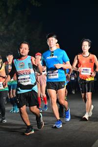 BIB: 45690, 4120, 46580
                            <button type="button" onclick="openModal(7901233)" class="btn btn-primary btn-sm float-right btn-popup" data-toggle="modal" data-target=".modal-high-quality">
                        <i class="fas fa-shopping-cart"></i> Add to Cart
                    </button>
                                            <button type="button" onclick="isThisMe(7901233, true)" class="btn btn-success btn-sm float-right btn-popup btn-isme hidden" data-toggle="tooltip" data-placement="bottom" title="นี่คือรูปของคุณใช่ไหม คลิกที่นี่เพื่อเอาเข้าอัลบั้ม">
                        <i class="fas fa-plus"></i> Add to album
                    </button>
                    <button type="button" onclick="isThisMe(7901233, false)" class="btn btn-warning btn-sm float-right btn-popup btn-isnotme hidden">
                        <i class="fas fa-ban"></i> Remove from album
                    </button>