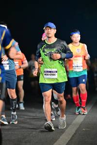 BIB: 257, 47994
                            <button type="button" onclick="openModal(7910755)" class="btn btn-primary btn-sm float-right btn-popup" data-toggle="modal" data-target=".modal-high-quality">
                        <i class="fas fa-shopping-cart"></i> Add to Cart
                    </button>
                                            <button type="button" onclick="isThisMe(7910755, true)" class="btn btn-success btn-sm float-right btn-popup btn-isme hidden" data-toggle="tooltip" data-placement="bottom" title="นี่คือรูปของคุณใช่ไหม คลิกที่นี่เพื่อเอาเข้าอัลบั้ม">
                        <i class="fas fa-plus"></i> Add to album
                    </button>
                    <button type="button" onclick="isThisMe(7910755, false)" class="btn btn-warning btn-sm float-right btn-popup btn-isnotme hidden">
                        <i class="fas fa-ban"></i> Remove from album
                    </button>