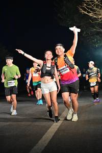 BIB: 043069
                            <button type="button" onclick="openModal(7917938)" class="btn btn-primary btn-sm float-right btn-popup" data-toggle="modal" data-target=".modal-high-quality">
                        <i class="fas fa-shopping-cart"></i> Add to Cart
                    </button>
                                            <button type="button" onclick="isThisMe(7917938, true)" class="btn btn-success btn-sm float-right btn-popup btn-isme hidden" data-toggle="tooltip" data-placement="bottom" title="นี่คือรูปของคุณใช่ไหม คลิกที่นี่เพื่อเอาเข้าอัลบั้ม">
                        <i class="fas fa-plus"></i> Add to album
                    </button>
                    <button type="button" onclick="isThisMe(7917938, false)" class="btn btn-warning btn-sm float-right btn-popup btn-isnotme hidden">
                        <i class="fas fa-ban"></i> Remove from album
                    </button>