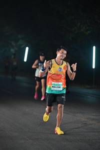 BIB: 21102
                            <button type="button" onclick="openModal(8115864)" class="btn btn-primary btn-sm float-right btn-popup" data-toggle="modal" data-target=".modal-high-quality">
                        <i class="fas fa-shopping-cart"></i> Add to Cart
                    </button>
                                            <button type="button" onclick="isThisMe(8115864, true)" class="btn btn-success btn-sm float-right btn-popup btn-isme hidden" data-toggle="tooltip" data-placement="bottom" title="นี่คือรูปของคุณใช่ไหม คลิกที่นี่เพื่อเอาเข้าอัลบั้ม">
                        <i class="fas fa-plus"></i> Add to album
                    </button>
                    <button type="button" onclick="isThisMe(8115864, false)" class="btn btn-warning btn-sm float-right btn-popup btn-isnotme hidden">
                        <i class="fas fa-ban"></i> Remove from album
                    </button>