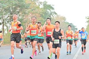 BIB: 21249, 22443, 2101
                            <button type="button" onclick="openModal(8165234)" class="btn btn-primary btn-sm float-right btn-popup" data-toggle="modal" data-target=".modal-high-quality">
                        <i class="fas fa-shopping-cart"></i> Add to Cart
                    </button>
                                            <button type="button" onclick="isThisMe(8165234, true)" class="btn btn-success btn-sm float-right btn-popup btn-isme hidden" data-toggle="tooltip" data-placement="bottom" title="นี่คือรูปของคุณใช่ไหม คลิกที่นี่เพื่อเอาเข้าอัลบั้ม">
                        <i class="fas fa-plus"></i> Add to album
                    </button>
                    <button type="button" onclick="isThisMe(8165234, false)" class="btn btn-warning btn-sm float-right btn-popup btn-isnotme hidden">
                        <i class="fas fa-ban"></i> Remove from album
                    </button>