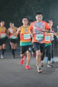 BIB: 27675, 27799, 20150
                            <button type="button" onclick="openModal(8121785)" class="btn btn-primary btn-sm float-right btn-popup" data-toggle="modal" data-target=".modal-high-quality">
                        <i class="fas fa-shopping-cart"></i> Add to Cart
                    </button>
                                            <button type="button" onclick="isThisMe(8121785, true)" class="btn btn-success btn-sm float-right btn-popup btn-isme hidden" data-toggle="tooltip" data-placement="bottom" title="นี่คือรูปของคุณใช่ไหม คลิกที่นี่เพื่อเอาเข้าอัลบั้ม">
                        <i class="fas fa-plus"></i> Add to album
                    </button>
                    <button type="button" onclick="isThisMe(8121785, false)" class="btn btn-warning btn-sm float-right btn-popup btn-isnotme hidden">
                        <i class="fas fa-ban"></i> Remove from album
                    </button>