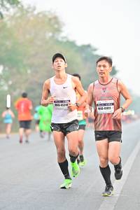 BIB: 45318, 41411
                            <button type="button" onclick="openModal(8143950)" class="btn btn-primary btn-sm float-right btn-popup" data-toggle="modal" data-target=".modal-high-quality">
                        <i class="fas fa-shopping-cart"></i> Add to Cart
                    </button>
                                            <button type="button" onclick="isThisMe(8143950, true)" class="btn btn-success btn-sm float-right btn-popup btn-isme hidden" data-toggle="tooltip" data-placement="bottom" title="นี่คือรูปของคุณใช่ไหม คลิกที่นี่เพื่อเอาเข้าอัลบั้ม">
                        <i class="fas fa-plus"></i> Add to album
                    </button>
                    <button type="button" onclick="isThisMe(8143950, false)" class="btn btn-warning btn-sm float-right btn-popup btn-isnotme hidden">
                        <i class="fas fa-ban"></i> Remove from album
                    </button>