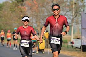 BIB: 40824, 40004
                            <button type="button" onclick="openModal(8446876)" class="btn btn-primary btn-sm float-right btn-popup" data-toggle="modal" data-target=".modal-high-quality">
                        <i class="fas fa-shopping-cart"></i> Add to Cart
                    </button>
                                            <button type="button" onclick="isThisMe(8446876, true)" class="btn btn-success btn-sm float-right btn-popup btn-isme hidden" data-toggle="tooltip" data-placement="bottom" title="นี่คือรูปของคุณใช่ไหม คลิกที่นี่เพื่อเอาเข้าอัลบั้ม">
                        <i class="fas fa-plus"></i> Add to album
                    </button>
                    <button type="button" onclick="isThisMe(8446876, false)" class="btn btn-warning btn-sm float-right btn-popup btn-isnotme hidden">
                        <i class="fas fa-ban"></i> Remove from album
                    </button>