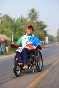 BIB: 18004
                            <button type="button" onclick="openModal(9985601)" class="btn btn-primary btn-sm float-right btn-popup" data-toggle="modal" data-target=".modal-high-quality">
                        <i class="fas fa-shopping-cart"></i> Add to Cart
                    </button>
                                            <button type="button" onclick="isThisMe(9985601, true)" class="btn btn-success btn-sm float-right btn-popup btn-isme hidden" data-toggle="tooltip" data-placement="bottom" title="นี่คือรูปของคุณใช่ไหม คลิกที่นี่เพื่อเอาเข้าอัลบั้ม">
                        <i class="fas fa-plus"></i> Add to album
                    </button>
                    <button type="button" onclick="isThisMe(9985601, false)" class="btn btn-warning btn-sm float-right btn-popup btn-isnotme hidden">
                        <i class="fas fa-ban"></i> Remove from album
                    </button>