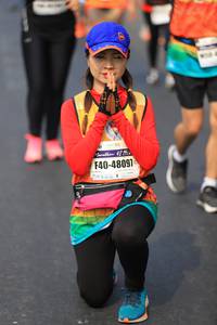 BIB: 421, 48091
                            <button type="button" onclick="openModal(10063083)" class="btn btn-primary btn-sm float-right btn-popup" data-toggle="modal" data-target=".modal-high-quality">
                        <i class="fas fa-shopping-cart"></i> Add to Cart
                    </button>
                                            <button type="button" onclick="isThisMe(10063083, true)" class="btn btn-success btn-sm float-right btn-popup btn-isme hidden" data-toggle="tooltip" data-placement="bottom" title="นี่คือรูปของคุณใช่ไหม คลิกที่นี่เพื่อเอาเข้าอัลบั้ม">
                        <i class="fas fa-plus"></i> Add to album
                    </button>
                    <button type="button" onclick="isThisMe(10063083, false)" class="btn btn-warning btn-sm float-right btn-popup btn-isnotme hidden">
                        <i class="fas fa-ban"></i> Remove from album
                    </button>