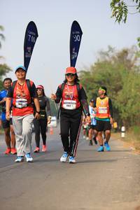 BIB: 700
                            <button type="button" onclick="openModal(10072875)" class="btn btn-primary btn-sm float-right btn-popup" data-toggle="modal" data-target=".modal-high-quality">
                        <i class="fas fa-shopping-cart"></i> Add to Cart
                    </button>
                                            <button type="button" onclick="isThisMe(10072875, true)" class="btn btn-success btn-sm float-right btn-popup btn-isme hidden" data-toggle="tooltip" data-placement="bottom" title="นี่คือรูปของคุณใช่ไหม คลิกที่นี่เพื่อเอาเข้าอัลบั้ม">
                        <i class="fas fa-plus"></i> Add to album
                    </button>
                    <button type="button" onclick="isThisMe(10072875, false)" class="btn btn-warning btn-sm float-right btn-popup btn-isnotme hidden">
                        <i class="fas fa-ban"></i> Remove from album
                    </button>