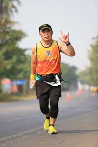 BIB: 4228
                            <button type="button" onclick="openModal(10073171)" class="btn btn-primary btn-sm float-right btn-popup" data-toggle="modal" data-target=".modal-high-quality">
                        <i class="fas fa-shopping-cart"></i> Add to Cart
                    </button>
                                            <button type="button" onclick="isThisMe(10073171, true)" class="btn btn-success btn-sm float-right btn-popup btn-isme hidden" data-toggle="tooltip" data-placement="bottom" title="นี่คือรูปของคุณใช่ไหม คลิกที่นี่เพื่อเอาเข้าอัลบั้ม">
                        <i class="fas fa-plus"></i> Add to album
                    </button>
                    <button type="button" onclick="isThisMe(10073171, false)" class="btn btn-warning btn-sm float-right btn-popup btn-isnotme hidden">
                        <i class="fas fa-ban"></i> Remove from album
                    </button>