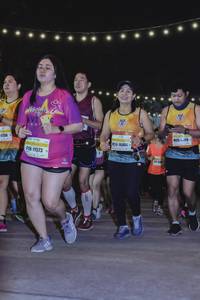BIB: 1179, 16406, 11573
                            <button type="button" onclick="openModal(9848565)" class="btn btn-primary btn-sm float-right btn-popup" data-toggle="modal" data-target=".modal-high-quality">
                        <i class="fas fa-shopping-cart"></i> Add to Cart
                    </button>
                                            <button type="button" onclick="isThisMe(9848565, true)" class="btn btn-success btn-sm float-right btn-popup btn-isme hidden" data-toggle="tooltip" data-placement="bottom" title="นี่คือรูปของคุณใช่ไหม คลิกที่นี่เพื่อเอาเข้าอัลบั้ม">
                        <i class="fas fa-plus"></i> Add to album
                    </button>
                    <button type="button" onclick="isThisMe(9848565, false)" class="btn btn-warning btn-sm float-right btn-popup btn-isnotme hidden">
                        <i class="fas fa-ban"></i> Remove from album
                    </button>