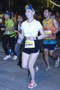 BIB: 112, 10525
                            <button type="button" onclick="openModal(9854498)" class="btn btn-primary btn-sm float-right btn-popup" data-toggle="modal" data-target=".modal-high-quality">
                        <i class="fas fa-shopping-cart"></i> Add to Cart
                    </button>
                                            <button type="button" onclick="isThisMe(9854498, true)" class="btn btn-success btn-sm float-right btn-popup btn-isme hidden" data-toggle="tooltip" data-placement="bottom" title="นี่คือรูปของคุณใช่ไหม คลิกที่นี่เพื่อเอาเข้าอัลบั้ม">
                        <i class="fas fa-plus"></i> Add to album
                    </button>
                    <button type="button" onclick="isThisMe(9854498, false)" class="btn btn-warning btn-sm float-right btn-popup btn-isnotme hidden">
                        <i class="fas fa-ban"></i> Remove from album
                    </button>