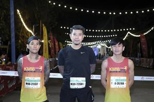 BIB: 1802, 20788, 22081, 21132
                            <button type="button" onclick="openModal(9410574)" class="btn btn-primary btn-sm float-right btn-popup" data-toggle="modal" data-target=".modal-high-quality">
                        <i class="fas fa-shopping-cart"></i> Add to Cart
                    </button>
                                            <button type="button" onclick="isThisMe(9410574, true)" class="btn btn-success btn-sm float-right btn-popup btn-isme hidden" data-toggle="tooltip" data-placement="bottom" title="นี่คือรูปของคุณใช่ไหม คลิกที่นี่เพื่อเอาเข้าอัลบั้ม">
                        <i class="fas fa-plus"></i> Add to album
                    </button>
                    <button type="button" onclick="isThisMe(9410574, false)" class="btn btn-warning btn-sm float-right btn-popup btn-isnotme hidden">
                        <i class="fas fa-ban"></i> Remove from album
                    </button>