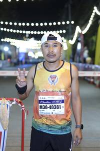 BIB: 421952, 40381
                            <button type="button" onclick="openModal(8911931)" class="btn btn-primary btn-sm float-right btn-popup" data-toggle="modal" data-target=".modal-high-quality">
                        <i class="fas fa-shopping-cart"></i> Add to Cart
                    </button>
                                            <button type="button" onclick="isThisMe(8911931, true)" class="btn btn-success btn-sm float-right btn-popup btn-isme hidden" data-toggle="tooltip" data-placement="bottom" title="นี่คือรูปของคุณใช่ไหม คลิกที่นี่เพื่อเอาเข้าอัลบั้ม">
                        <i class="fas fa-plus"></i> Add to album
                    </button>
                    <button type="button" onclick="isThisMe(8911931, false)" class="btn btn-warning btn-sm float-right btn-popup btn-isnotme hidden">
                        <i class="fas fa-ban"></i> Remove from album
                    </button>