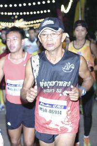 BIB: 465, 42195, 46914
                            <button type="button" onclick="openModal(9325187)" class="btn btn-primary btn-sm float-right btn-popup" data-toggle="modal" data-target=".modal-high-quality">
                        <i class="fas fa-shopping-cart"></i> Add to Cart
                    </button>
                                            <button type="button" onclick="isThisMe(9325187, true)" class="btn btn-success btn-sm float-right btn-popup btn-isme hidden" data-toggle="tooltip" data-placement="bottom" title="นี่คือรูปของคุณใช่ไหม คลิกที่นี่เพื่อเอาเข้าอัลบั้ม">
                        <i class="fas fa-plus"></i> Add to album
                    </button>
                    <button type="button" onclick="isThisMe(9325187, false)" class="btn btn-warning btn-sm float-right btn-popup btn-isnotme hidden">
                        <i class="fas fa-ban"></i> Remove from album
                    </button>