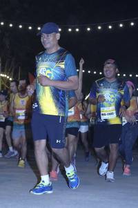 BIB: 242, 17093
                            <button type="button" onclick="openModal(9848558)" class="btn btn-primary btn-sm float-right btn-popup" data-toggle="modal" data-target=".modal-high-quality">
                        <i class="fas fa-shopping-cart"></i> Add to Cart
                    </button>
                                            <button type="button" onclick="isThisMe(9848558, true)" class="btn btn-success btn-sm float-right btn-popup btn-isme hidden" data-toggle="tooltip" data-placement="bottom" title="นี่คือรูปของคุณใช่ไหม คลิกที่นี่เพื่อเอาเข้าอัลบั้ม">
                        <i class="fas fa-plus"></i> Add to album
                    </button>
                    <button type="button" onclick="isThisMe(9848558, false)" class="btn btn-warning btn-sm float-right btn-popup btn-isnotme hidden">
                        <i class="fas fa-ban"></i> Remove from album
                    </button>