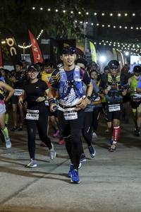 BIB: 40909
                            <button type="button" onclick="openModal(9401221)" class="btn btn-primary btn-sm float-right btn-popup" data-toggle="modal" data-target=".modal-high-quality">
                        <i class="fas fa-shopping-cart"></i> Add to Cart
                    </button>
                                            <button type="button" onclick="isThisMe(9401221, true)" class="btn btn-success btn-sm float-right btn-popup btn-isme hidden" data-toggle="tooltip" data-placement="bottom" title="นี่คือรูปของคุณใช่ไหม คลิกที่นี่เพื่อเอาเข้าอัลบั้ม">
                        <i class="fas fa-plus"></i> Add to album
                    </button>
                    <button type="button" onclick="isThisMe(9401221, false)" class="btn btn-warning btn-sm float-right btn-popup btn-isnotme hidden">
                        <i class="fas fa-ban"></i> Remove from album
                    </button>