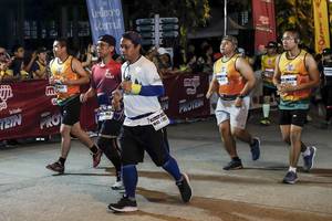 BIB: 
                            <button type="button" onclick="openModal(9453054)" class="btn btn-primary btn-sm float-right btn-popup" data-toggle="modal" data-target=".modal-high-quality">
                        <i class="fas fa-shopping-cart"></i> Add to Cart
                    </button>
                                            <button type="button" onclick="isThisMe(9453054, true)" class="btn btn-success btn-sm float-right btn-popup btn-isme hidden" data-toggle="tooltip" data-placement="bottom" title="นี่คือรูปของคุณใช่ไหม คลิกที่นี่เพื่อเอาเข้าอัลบั้ม">
                        <i class="fas fa-plus"></i> Add to album
                    </button>
                    <button type="button" onclick="isThisMe(9453054, false)" class="btn btn-warning btn-sm float-right btn-popup btn-isnotme hidden">
                        <i class="fas fa-ban"></i> Remove from album
                    </button>