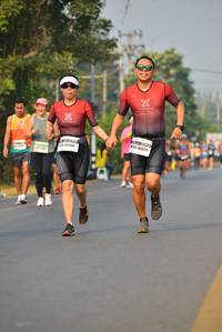 BIB: 4824, 40004
                            <button type="button" onclick="openModal(7909640)" class="btn btn-primary btn-sm float-right btn-popup" data-toggle="modal" data-target=".modal-high-quality">
                        <i class="fas fa-shopping-cart"></i> Add to Cart
                    </button>
                                            <button type="button" onclick="isThisMe(7909640, true)" class="btn btn-success btn-sm float-right btn-popup btn-isme hidden" data-toggle="tooltip" data-placement="bottom" title="นี่คือรูปของคุณใช่ไหม คลิกที่นี่เพื่อเอาเข้าอัลบั้ม">
                        <i class="fas fa-plus"></i> Add to album
                    </button>
                    <button type="button" onclick="isThisMe(7909640, false)" class="btn btn-warning btn-sm float-right btn-popup btn-isnotme hidden">
                        <i class="fas fa-ban"></i> Remove from album
                    </button>