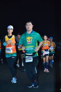 BIB: 45402, 43084
                            <button type="button" onclick="openModal(7750981)" class="btn btn-primary btn-sm float-right btn-popup" data-toggle="modal" data-target=".modal-high-quality">
                        <i class="fas fa-shopping-cart"></i> Add to Cart
                    </button>
                                            <button type="button" onclick="isThisMe(7750981, true)" class="btn btn-success btn-sm float-right btn-popup btn-isme hidden" data-toggle="tooltip" data-placement="bottom" title="นี่คือรูปของคุณใช่ไหม คลิกที่นี่เพื่อเอาเข้าอัลบั้ม">
                        <i class="fas fa-plus"></i> Add to album
                    </button>
                    <button type="button" onclick="isThisMe(7750981, false)" class="btn btn-warning btn-sm float-right btn-popup btn-isnotme hidden">
                        <i class="fas fa-ban"></i> Remove from album
                    </button>