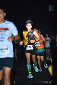 BIB: 4823
                            <button type="button" onclick="openModal(7726800)" class="btn btn-primary btn-sm float-right btn-popup" data-toggle="modal" data-target=".modal-high-quality">
                        <i class="fas fa-shopping-cart"></i> Add to Cart
                    </button>
                                            <button type="button" onclick="isThisMe(7726800, true)" class="btn btn-success btn-sm float-right btn-popup btn-isme hidden" data-toggle="tooltip" data-placement="bottom" title="นี่คือรูปของคุณใช่ไหม คลิกที่นี่เพื่อเอาเข้าอัลบั้ม">
                        <i class="fas fa-plus"></i> Add to album
                    </button>
                    <button type="button" onclick="isThisMe(7726800, false)" class="btn btn-warning btn-sm float-right btn-popup btn-isnotme hidden">
                        <i class="fas fa-ban"></i> Remove from album
                    </button>