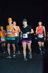 BIB: 4279, 412, 41437
                            <button type="button" onclick="openModal(7750388)" class="btn btn-primary btn-sm float-right btn-popup" data-toggle="modal" data-target=".modal-high-quality">
                        <i class="fas fa-shopping-cart"></i> Add to Cart
                    </button>
                                            <button type="button" onclick="isThisMe(7750388, true)" class="btn btn-success btn-sm float-right btn-popup btn-isme hidden" data-toggle="tooltip" data-placement="bottom" title="นี่คือรูปของคุณใช่ไหม คลิกที่นี่เพื่อเอาเข้าอัลบั้ม">
                        <i class="fas fa-plus"></i> Add to album
                    </button>
                    <button type="button" onclick="isThisMe(7750388, false)" class="btn btn-warning btn-sm float-right btn-popup btn-isnotme hidden">
                        <i class="fas fa-ban"></i> Remove from album
                    </button>