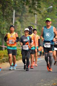 BIB: 41452, 40018
                            <button type="button" onclick="openModal(7942906)" class="btn btn-primary btn-sm float-right btn-popup" data-toggle="modal" data-target=".modal-high-quality">
                        <i class="fas fa-shopping-cart"></i> Add to Cart
                    </button>
                                            <button type="button" onclick="isThisMe(7942906, true)" class="btn btn-success btn-sm float-right btn-popup btn-isme hidden" data-toggle="tooltip" data-placement="bottom" title="นี่คือรูปของคุณใช่ไหม คลิกที่นี่เพื่อเอาเข้าอัลบั้ม">
                        <i class="fas fa-plus"></i> Add to album
                    </button>
                    <button type="button" onclick="isThisMe(7942906, false)" class="btn btn-warning btn-sm float-right btn-popup btn-isnotme hidden">
                        <i class="fas fa-ban"></i> Remove from album
                    </button>