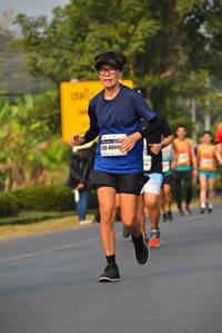 BIB: 4604
                            <button type="button" onclick="openModal(7909381)" class="btn btn-primary btn-sm float-right btn-popup" data-toggle="modal" data-target=".modal-high-quality">
                        <i class="fas fa-shopping-cart"></i> Add to Cart
                    </button>
                                            <button type="button" onclick="isThisMe(7909381, true)" class="btn btn-success btn-sm float-right btn-popup btn-isme hidden" data-toggle="tooltip" data-placement="bottom" title="นี่คือรูปของคุณใช่ไหม คลิกที่นี่เพื่อเอาเข้าอัลบั้ม">
                        <i class="fas fa-plus"></i> Add to album
                    </button>
                    <button type="button" onclick="isThisMe(7909381, false)" class="btn btn-warning btn-sm float-right btn-popup btn-isnotme hidden">
                        <i class="fas fa-ban"></i> Remove from album
                    </button>