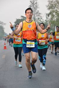 BIB: 15400, 16871, 16196
                            <button type="button" onclick="openModal(7861109)" class="btn btn-primary btn-sm float-right btn-popup" data-toggle="modal" data-target=".modal-high-quality">
                        <i class="fas fa-shopping-cart"></i> Add to Cart
                    </button>
                                            <button type="button" onclick="isThisMe(7861109, true)" class="btn btn-success btn-sm float-right btn-popup btn-isme hidden" data-toggle="tooltip" data-placement="bottom" title="นี่คือรูปของคุณใช่ไหม คลิกที่นี่เพื่อเอาเข้าอัลบั้ม">
                        <i class="fas fa-plus"></i> Add to album
                    </button>
                    <button type="button" onclick="isThisMe(7861109, false)" class="btn btn-warning btn-sm float-right btn-popup btn-isnotme hidden">
                        <i class="fas fa-ban"></i> Remove from album
                    </button>