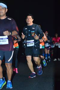 BIB: 047852, 42651
                            <button type="button" onclick="openModal(7749246)" class="btn btn-primary btn-sm float-right btn-popup" data-toggle="modal" data-target=".modal-high-quality">
                        <i class="fas fa-shopping-cart"></i> Add to Cart
                    </button>
                                            <button type="button" onclick="isThisMe(7749246, true)" class="btn btn-success btn-sm float-right btn-popup btn-isme hidden" data-toggle="tooltip" data-placement="bottom" title="นี่คือรูปของคุณใช่ไหม คลิกที่นี่เพื่อเอาเข้าอัลบั้ม">
                        <i class="fas fa-plus"></i> Add to album
                    </button>
                    <button type="button" onclick="isThisMe(7749246, false)" class="btn btn-warning btn-sm float-right btn-popup btn-isnotme hidden">
                        <i class="fas fa-ban"></i> Remove from album
                    </button>