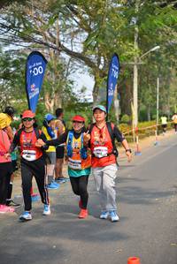 BIB: 700
                            <button type="button" onclick="openModal(7948105)" class="btn btn-primary btn-sm float-right btn-popup" data-toggle="modal" data-target=".modal-high-quality">
                        <i class="fas fa-shopping-cart"></i> Add to Cart
                    </button>
                                            <button type="button" onclick="isThisMe(7948105, true)" class="btn btn-success btn-sm float-right btn-popup btn-isme hidden" data-toggle="tooltip" data-placement="bottom" title="นี่คือรูปของคุณใช่ไหม คลิกที่นี่เพื่อเอาเข้าอัลบั้ม">
                        <i class="fas fa-plus"></i> Add to album
                    </button>
                    <button type="button" onclick="isThisMe(7948105, false)" class="btn btn-warning btn-sm float-right btn-popup btn-isnotme hidden">
                        <i class="fas fa-ban"></i> Remove from album
                    </button>