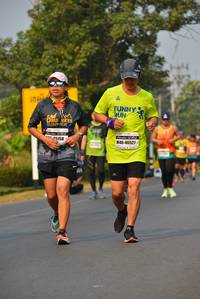 BIB: 5158, 46527
                            <button type="button" onclick="openModal(7910152)" class="btn btn-primary btn-sm float-right btn-popup" data-toggle="modal" data-target=".modal-high-quality">
                        <i class="fas fa-shopping-cart"></i> Add to Cart
                    </button>
                                            <button type="button" onclick="isThisMe(7910152, true)" class="btn btn-success btn-sm float-right btn-popup btn-isme hidden" data-toggle="tooltip" data-placement="bottom" title="นี่คือรูปของคุณใช่ไหม คลิกที่นี่เพื่อเอาเข้าอัลบั้ม">
                        <i class="fas fa-plus"></i> Add to album
                    </button>
                    <button type="button" onclick="isThisMe(7910152, false)" class="btn btn-warning btn-sm float-right btn-popup btn-isnotme hidden">
                        <i class="fas fa-ban"></i> Remove from album
                    </button>