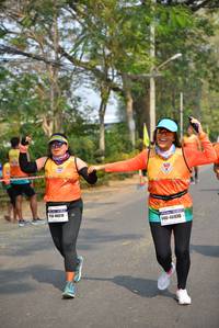 BIB: 46610, 46930
                            <button type="button" onclick="openModal(7946781)" class="btn btn-primary btn-sm float-right btn-popup" data-toggle="modal" data-target=".modal-high-quality">
                        <i class="fas fa-shopping-cart"></i> Add to Cart
                    </button>
                                            <button type="button" onclick="isThisMe(7946781, true)" class="btn btn-success btn-sm float-right btn-popup btn-isme hidden" data-toggle="tooltip" data-placement="bottom" title="นี่คือรูปของคุณใช่ไหม คลิกที่นี่เพื่อเอาเข้าอัลบั้ม">
                        <i class="fas fa-plus"></i> Add to album
                    </button>
                    <button type="button" onclick="isThisMe(7946781, false)" class="btn btn-warning btn-sm float-right btn-popup btn-isnotme hidden">
                        <i class="fas fa-ban"></i> Remove from album
                    </button>