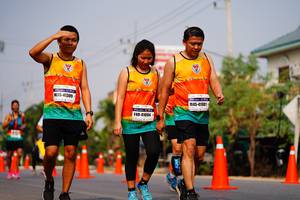 BIB: 41309, 41981, 41094
                            <button type="button" onclick="openModal(9050242)" class="btn btn-primary btn-sm float-right btn-popup" data-toggle="modal" data-target=".modal-high-quality">
                        <i class="fas fa-shopping-cart"></i> Add to Cart
                    </button>
                                            <button type="button" onclick="isThisMe(9050242, true)" class="btn btn-success btn-sm float-right btn-popup btn-isme hidden" data-toggle="tooltip" data-placement="bottom" title="นี่คือรูปของคุณใช่ไหม คลิกที่นี่เพื่อเอาเข้าอัลบั้ม">
                        <i class="fas fa-plus"></i> Add to album
                    </button>
                    <button type="button" onclick="isThisMe(9050242, false)" class="btn btn-warning btn-sm float-right btn-popup btn-isnotme hidden">
                        <i class="fas fa-ban"></i> Remove from album
                    </button>
