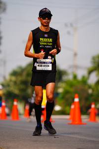 BIB: 41124
                            <button type="button" onclick="openModal(9050652)" class="btn btn-primary btn-sm float-right btn-popup" data-toggle="modal" data-target=".modal-high-quality">
                        <i class="fas fa-shopping-cart"></i> Add to Cart
                    </button>
                                            <button type="button" onclick="isThisMe(9050652, true)" class="btn btn-success btn-sm float-right btn-popup btn-isme hidden" data-toggle="tooltip" data-placement="bottom" title="นี่คือรูปของคุณใช่ไหม คลิกที่นี่เพื่อเอาเข้าอัลบั้ม">
                        <i class="fas fa-plus"></i> Add to album
                    </button>
                    <button type="button" onclick="isThisMe(9050652, false)" class="btn btn-warning btn-sm float-right btn-popup btn-isnotme hidden">
                        <i class="fas fa-ban"></i> Remove from album
                    </button>