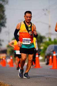 BIB: 42100
                            <button type="button" onclick="openModal(9050749)" class="btn btn-primary btn-sm float-right btn-popup" data-toggle="modal" data-target=".modal-high-quality">
                        <i class="fas fa-shopping-cart"></i> Add to Cart
                    </button>
                                            <button type="button" onclick="isThisMe(9050749, true)" class="btn btn-success btn-sm float-right btn-popup btn-isme hidden" data-toggle="tooltip" data-placement="bottom" title="นี่คือรูปของคุณใช่ไหม คลิกที่นี่เพื่อเอาเข้าอัลบั้ม">
                        <i class="fas fa-plus"></i> Add to album
                    </button>
                    <button type="button" onclick="isThisMe(9050749, false)" class="btn btn-warning btn-sm float-right btn-popup btn-isnotme hidden">
                        <i class="fas fa-ban"></i> Remove from album
                    </button>