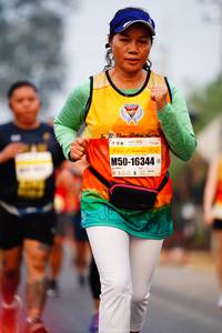 BIB: 102, 16344
                            <button type="button" onclick="openModal(7866529)" class="btn btn-primary btn-sm float-right btn-popup" data-toggle="modal" data-target=".modal-high-quality">
                        <i class="fas fa-shopping-cart"></i> Add to Cart
                    </button>
                                            <button type="button" onclick="isThisMe(7866529, true)" class="btn btn-success btn-sm float-right btn-popup btn-isme hidden" data-toggle="tooltip" data-placement="bottom" title="นี่คือรูปของคุณใช่ไหม คลิกที่นี่เพื่อเอาเข้าอัลบั้ม">
                        <i class="fas fa-plus"></i> Add to album
                    </button>
                    <button type="button" onclick="isThisMe(7866529, false)" class="btn btn-warning btn-sm float-right btn-popup btn-isnotme hidden">
                        <i class="fas fa-ban"></i> Remove from album
                    </button>