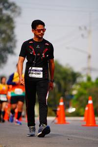 BIB: 42987
                            <button type="button" onclick="openModal(9052337)" class="btn btn-primary btn-sm float-right btn-popup" data-toggle="modal" data-target=".modal-high-quality">
                        <i class="fas fa-shopping-cart"></i> Add to Cart
                    </button>
                                            <button type="button" onclick="isThisMe(9052337, true)" class="btn btn-success btn-sm float-right btn-popup btn-isme hidden" data-toggle="tooltip" data-placement="bottom" title="นี่คือรูปของคุณใช่ไหม คลิกที่นี่เพื่อเอาเข้าอัลบั้ม">
                        <i class="fas fa-plus"></i> Add to album
                    </button>
                    <button type="button" onclick="isThisMe(9052337, false)" class="btn btn-warning btn-sm float-right btn-popup btn-isnotme hidden">
                        <i class="fas fa-ban"></i> Remove from album
                    </button>